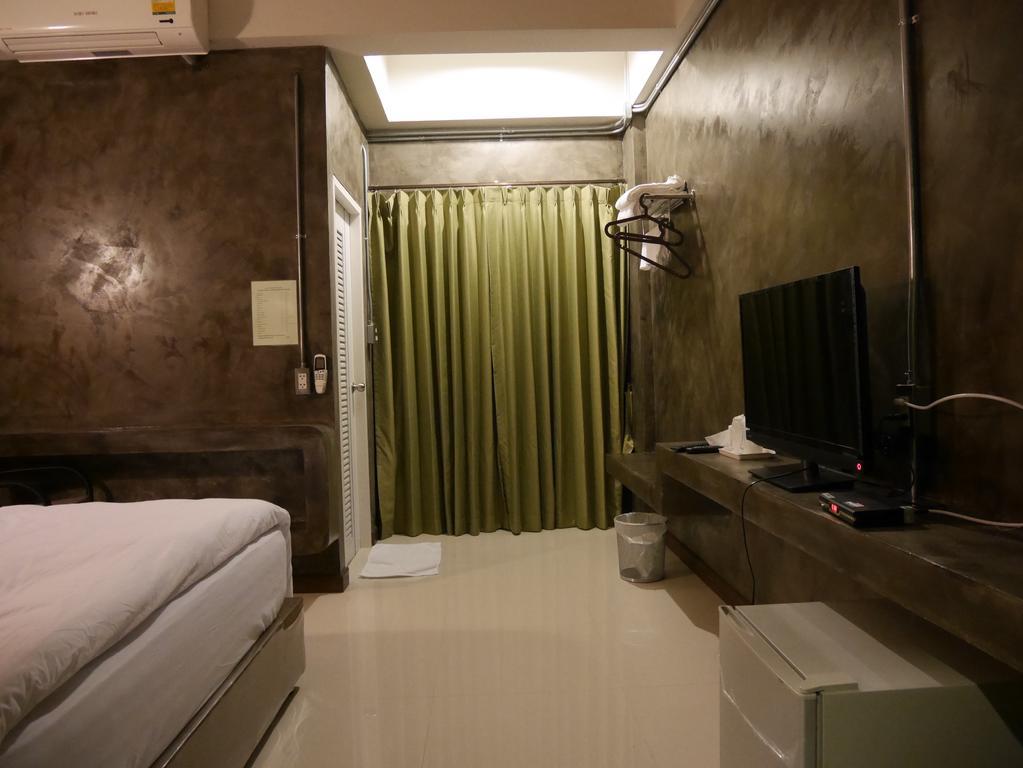 Green Garden Place Удон-Тхани Экстерьер фото