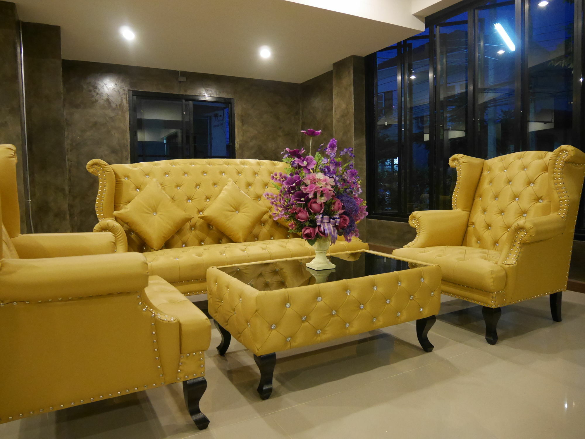 Green Garden Place Удон-Тхани Экстерьер фото